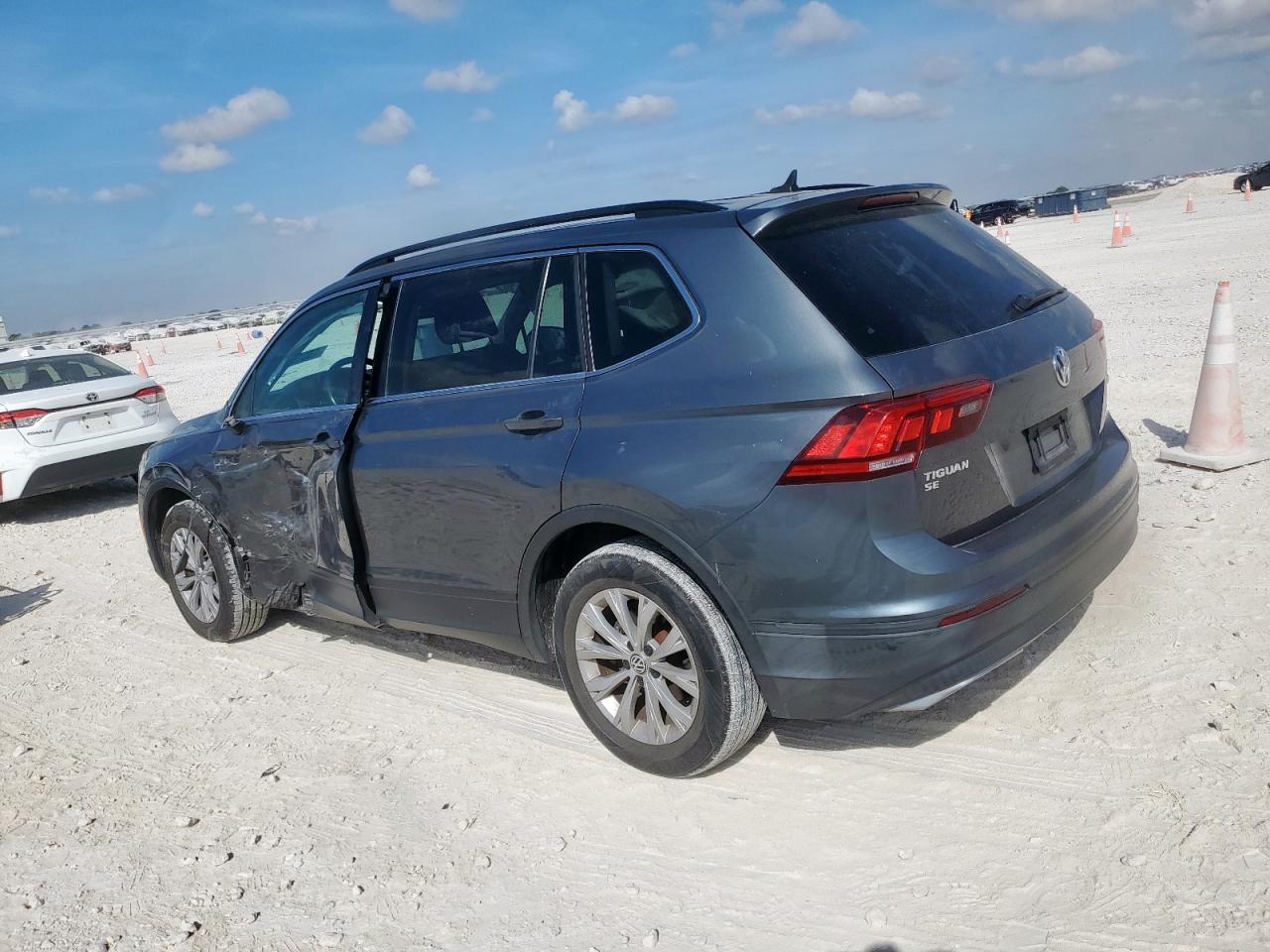 VOLKSWAGEN TIGUAN SE