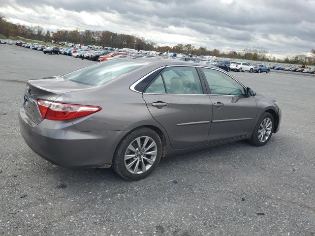 2017 TOYOTA CAMRY LE #3303924698