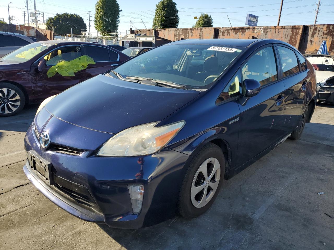TOYOTA PRIUS