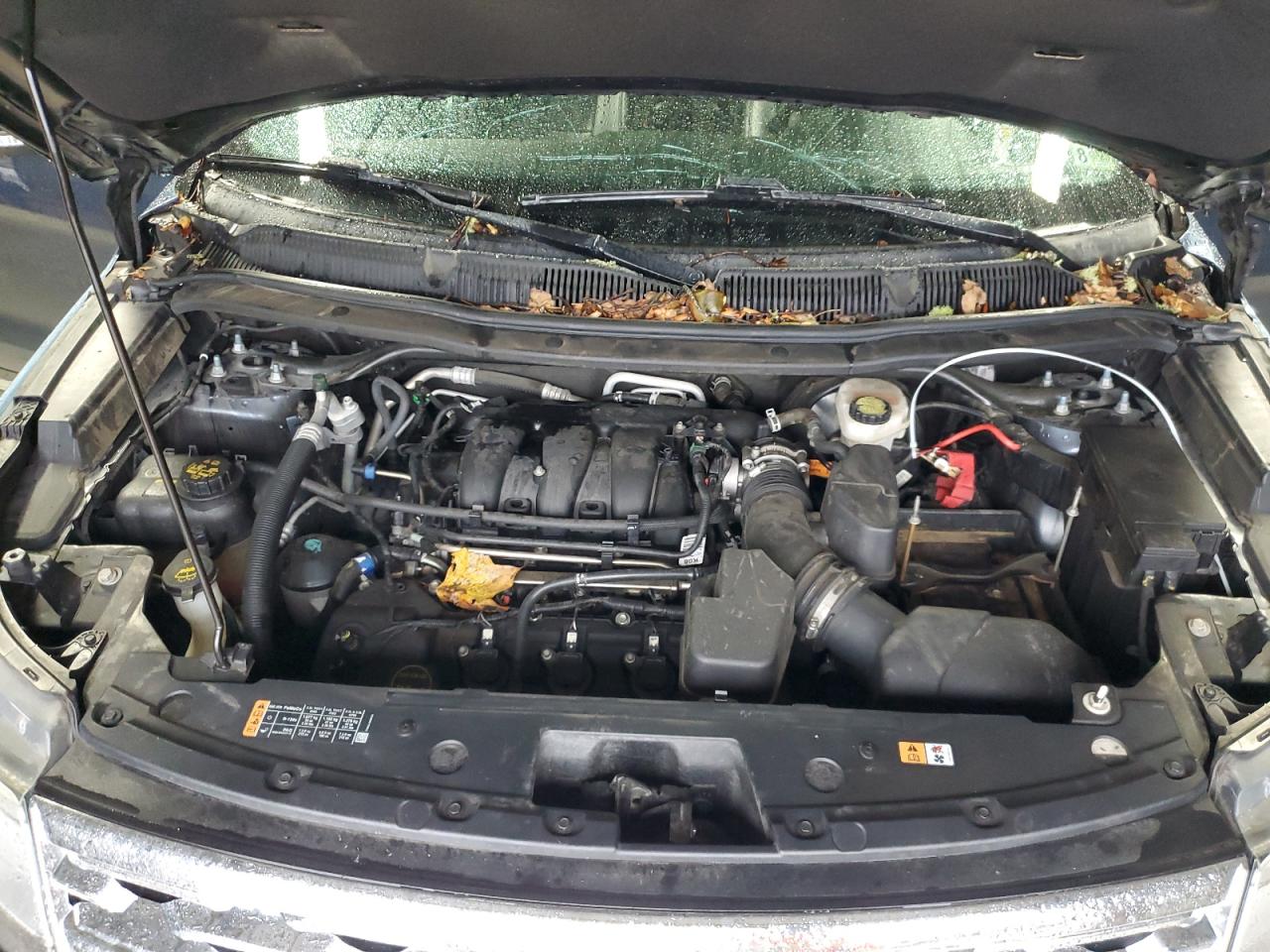 FORD EXPLORER LIMITED