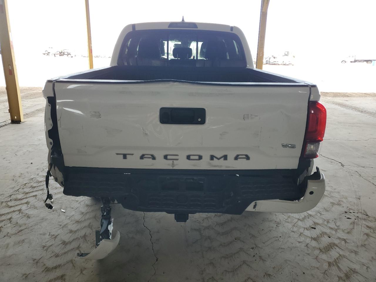 Lot #3311799186 2019 TOYOTA TACOMA DOU