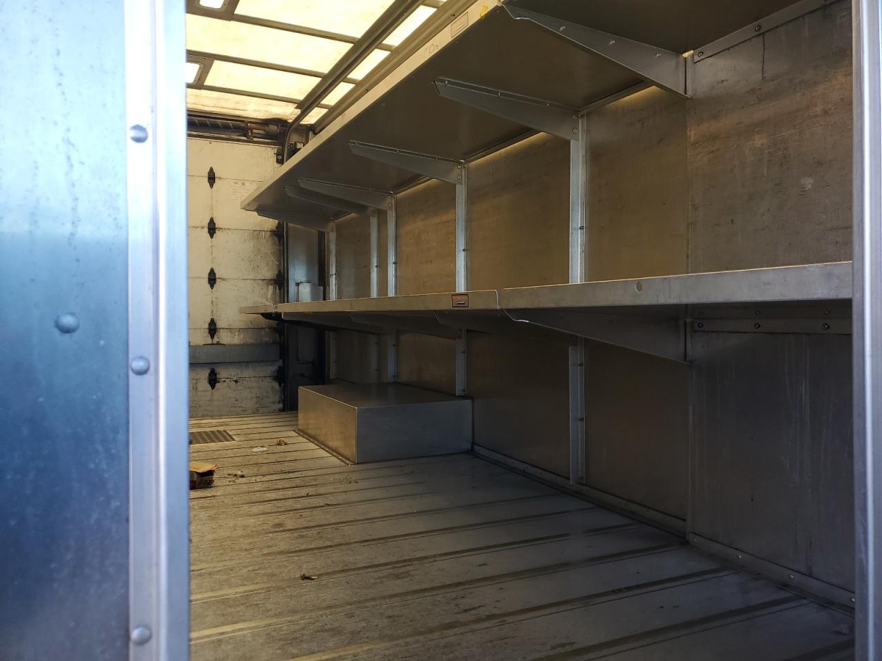 Lot #3312435617 2020 FORD F59