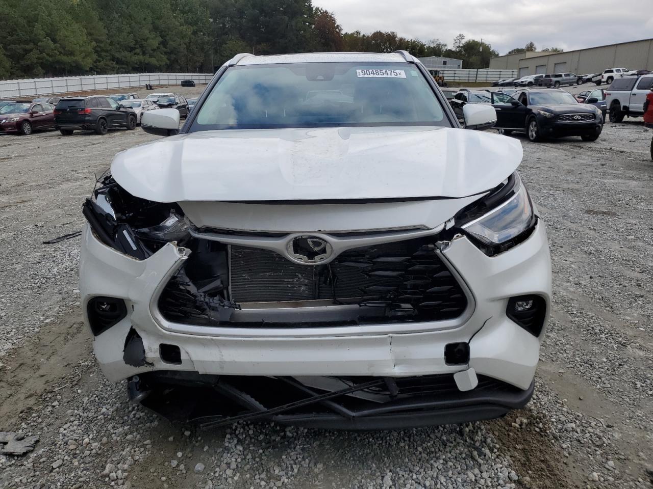 TOYOTA HIGHLANDER LE