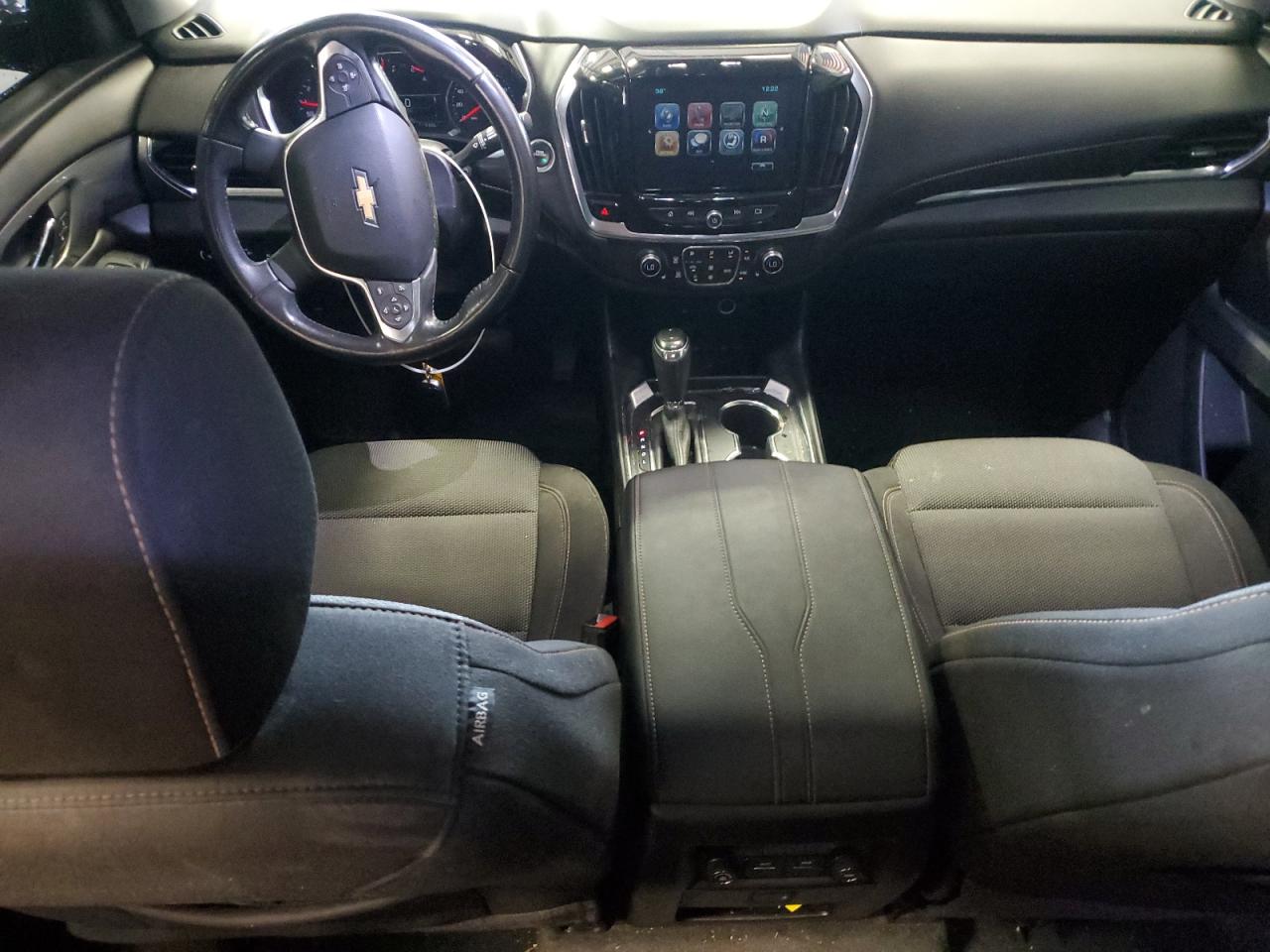 CHEVROLET TRAVERSE LT