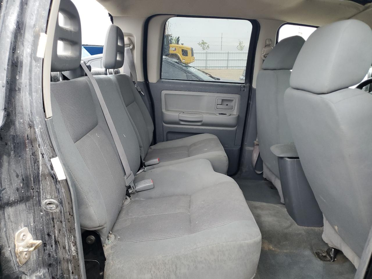 Lot #3262690117 2005 DODGE DAKOTA QUA