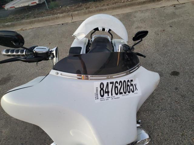 2008 HARLEY-DAVIDSON FLHX - 1HD1KB4138Y611052