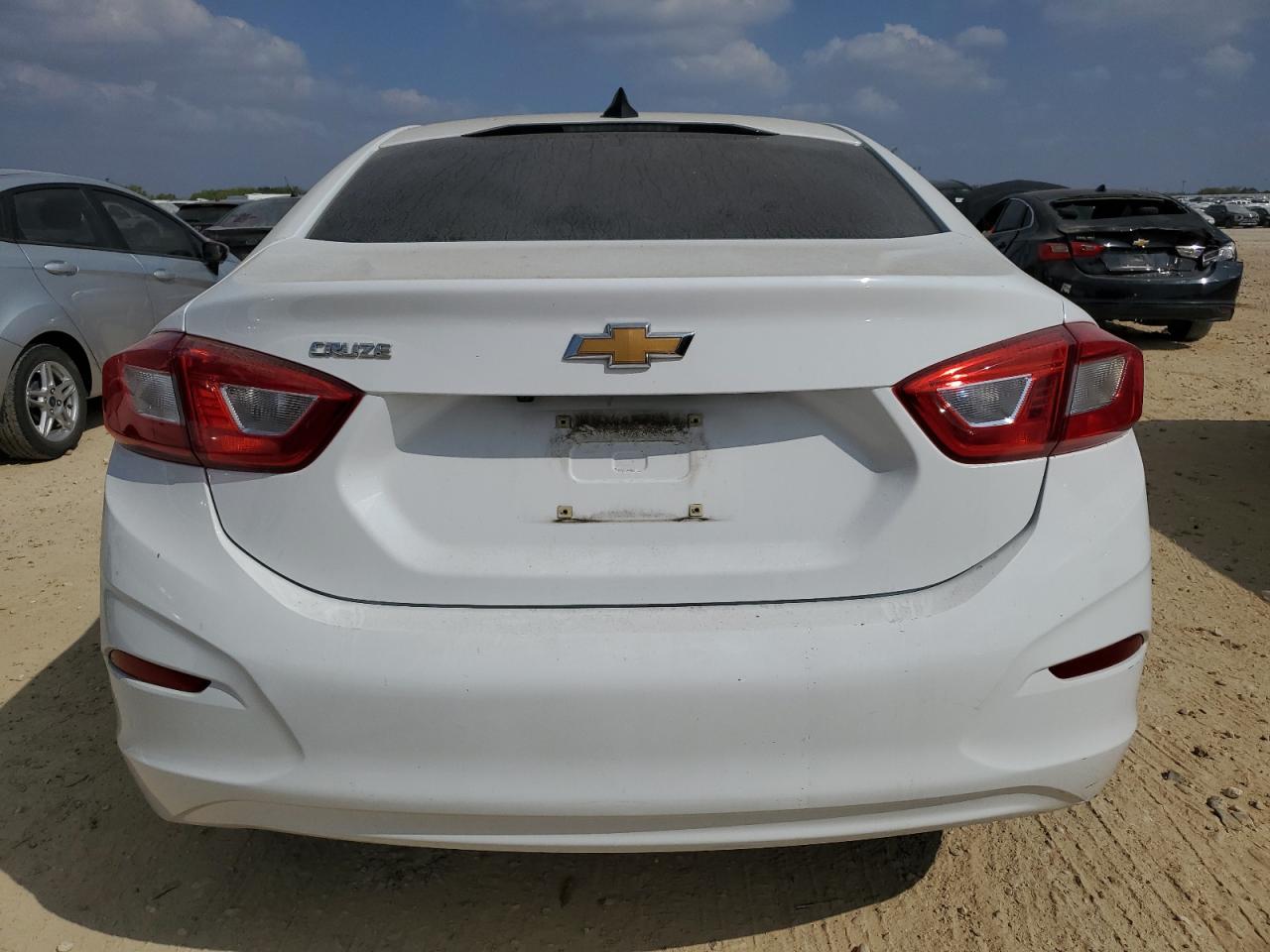 CHEVROLET CRUZE LS