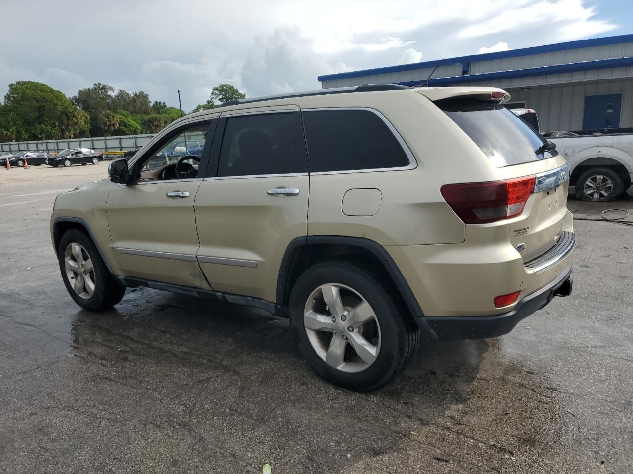 JEEP GRAND CHEROKEE OVERLAND