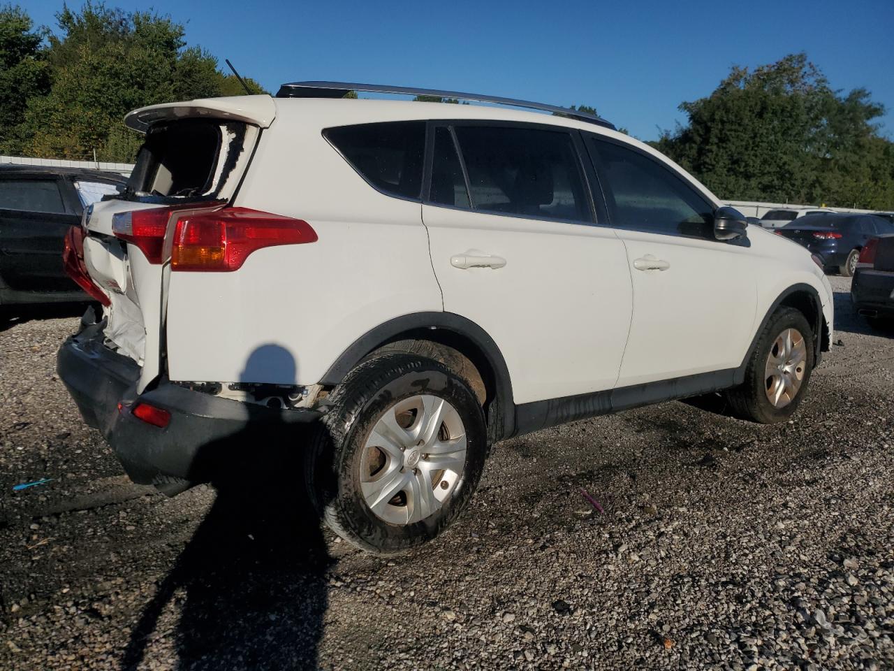 TOYOTA RAV4 LE