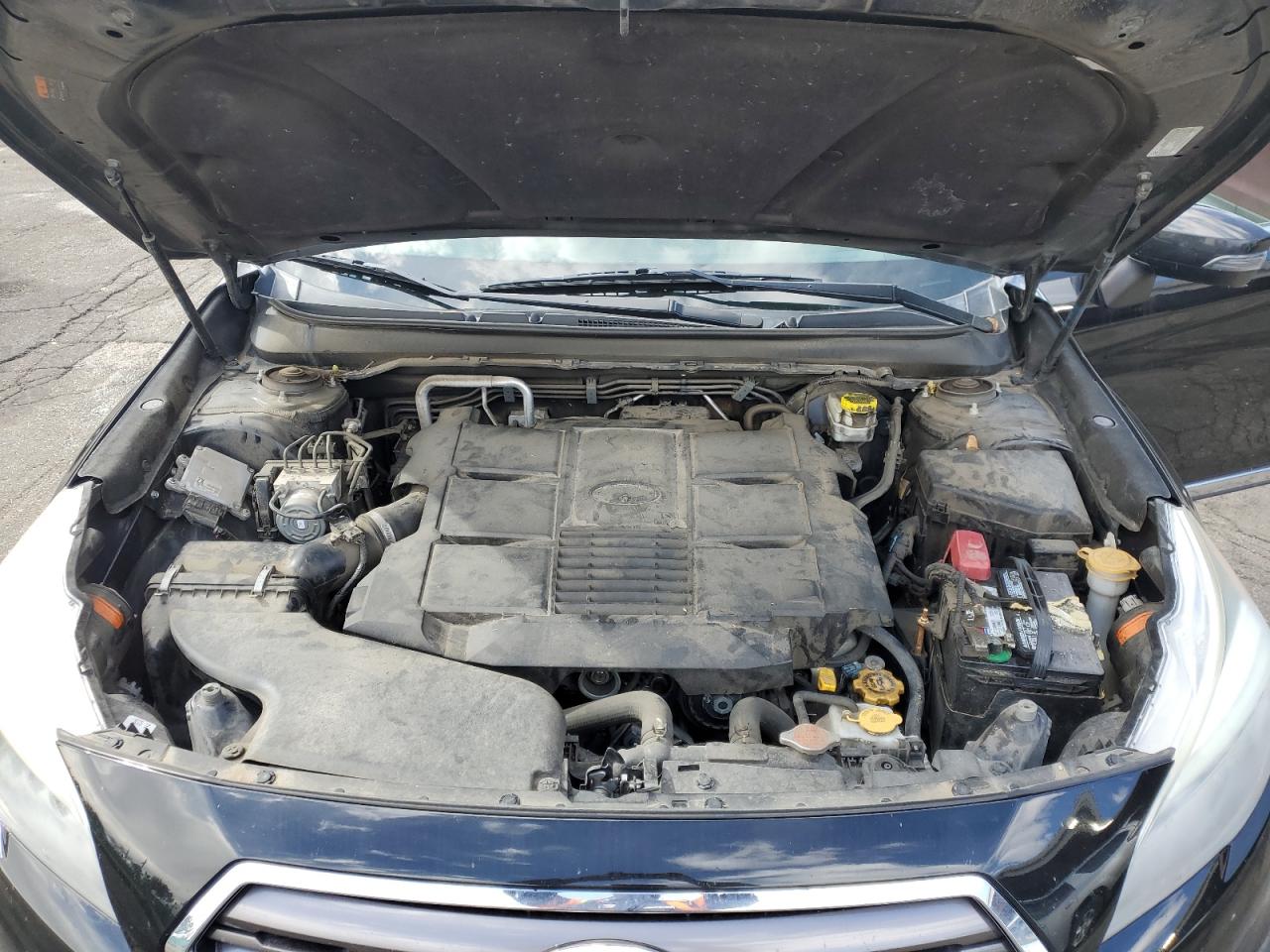 SUBARU OUTBACK TOURING