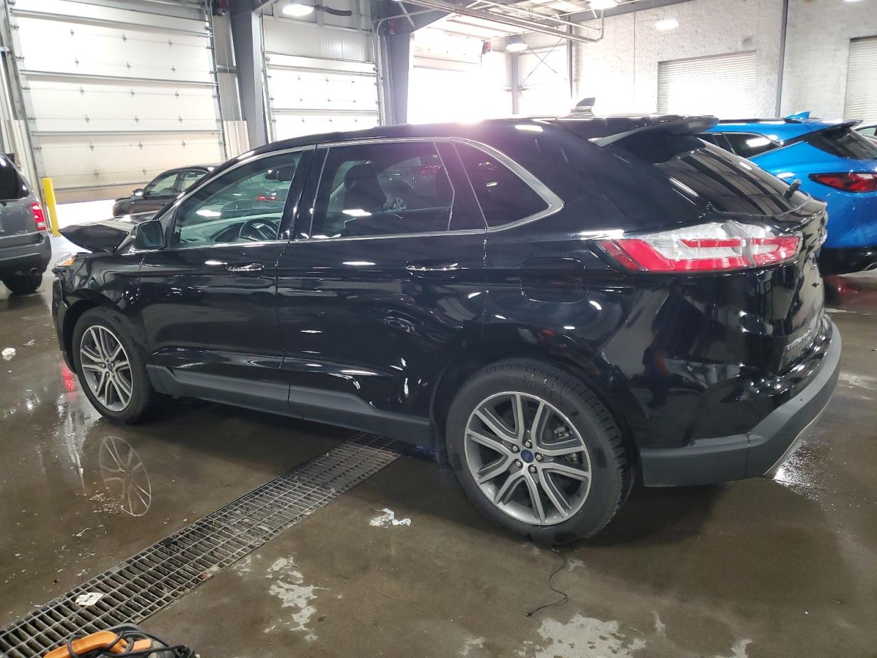 FORD EDGE TITANIUM