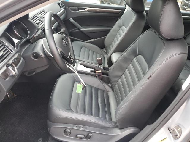 2017 VOLKSWAGEN PASSAT SEL 1VWCT7A31HC049866