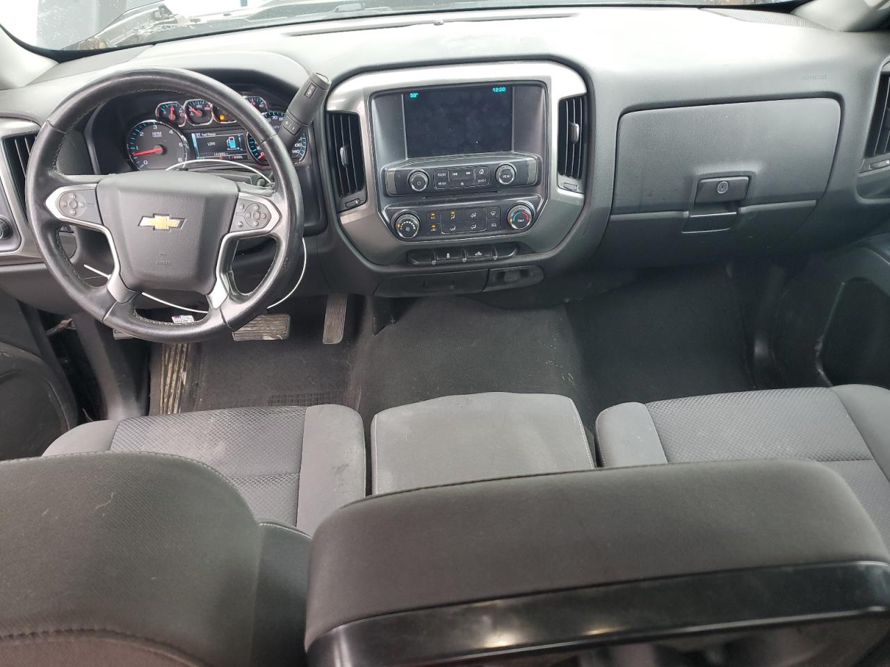 CHEVROLET SILVERADO C1500 LT