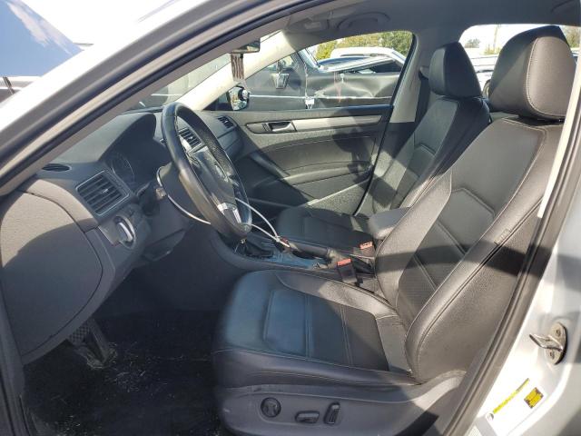 2015 VOLKSWAGEN PASSAT S - 1VWAT7A31FC113019