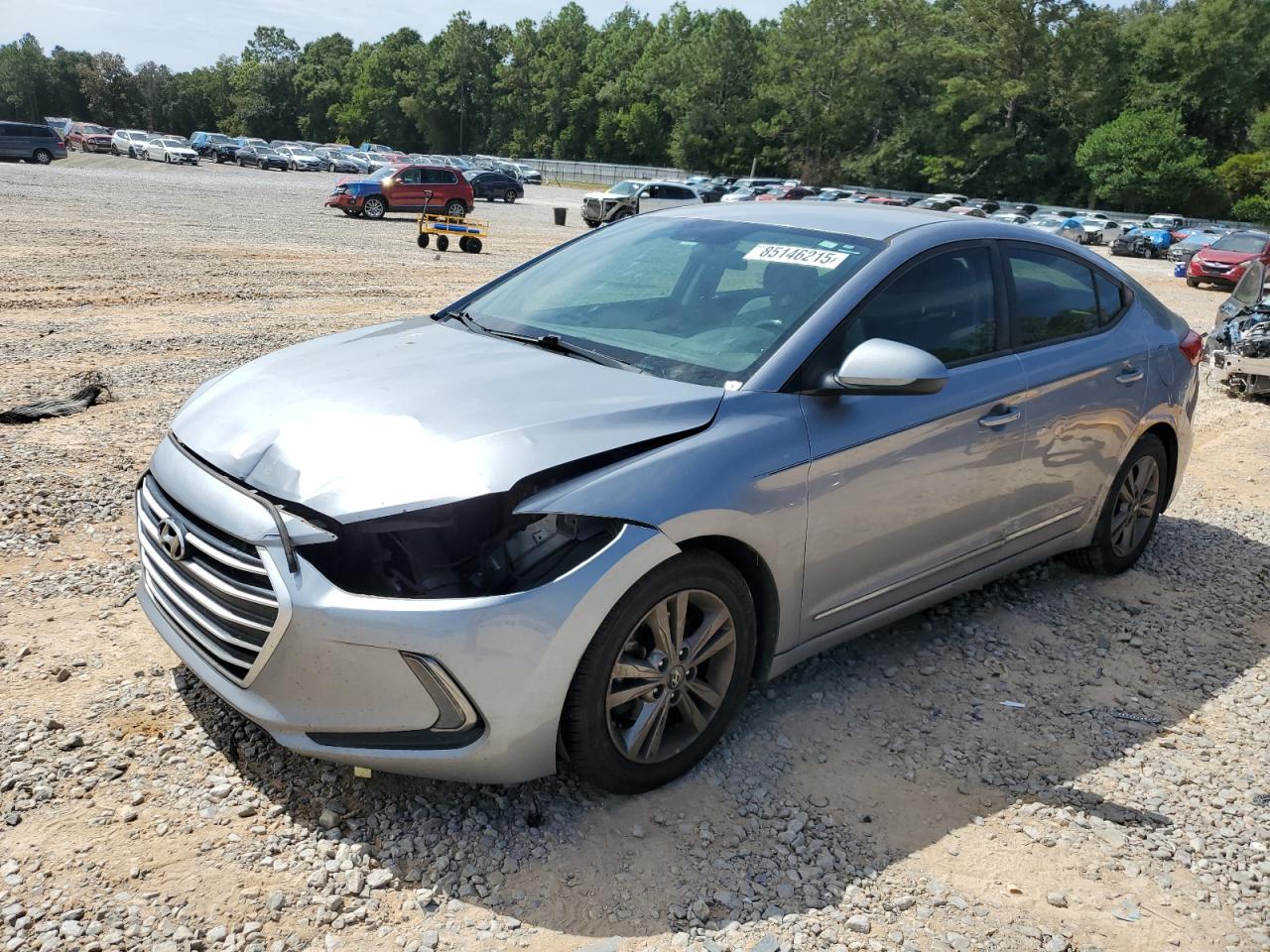 HYUNDAI ELANTRA SE