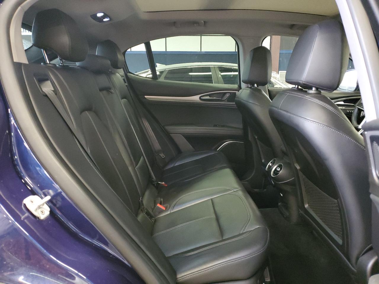 ALFA ROMEO STELVIO SPORT