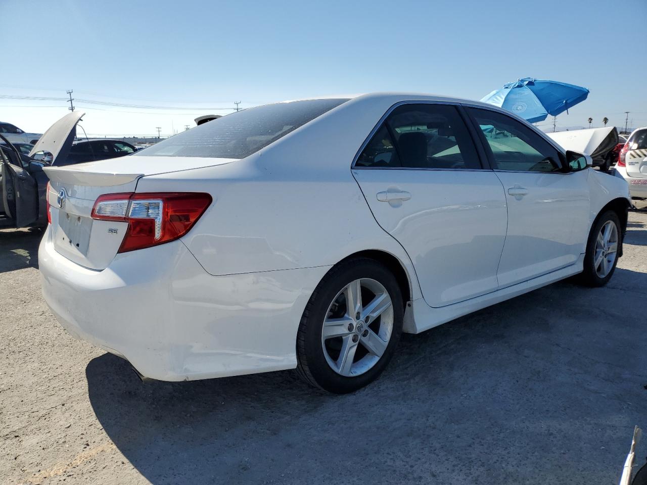 TOYOTA CAMRY L