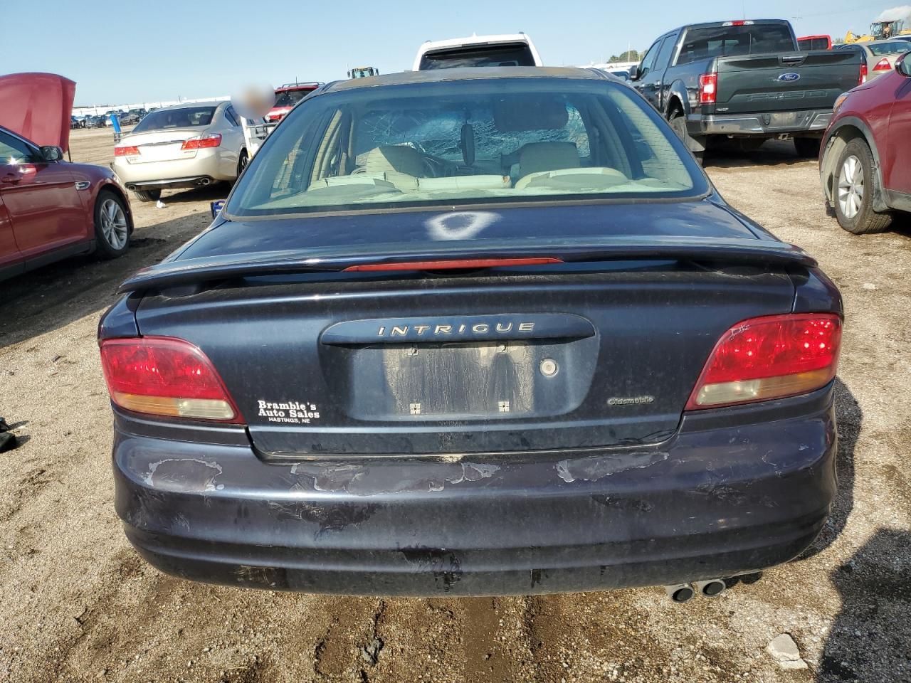 Lot #3302713035 2000 OLDSMOBILE INTRIGUE G