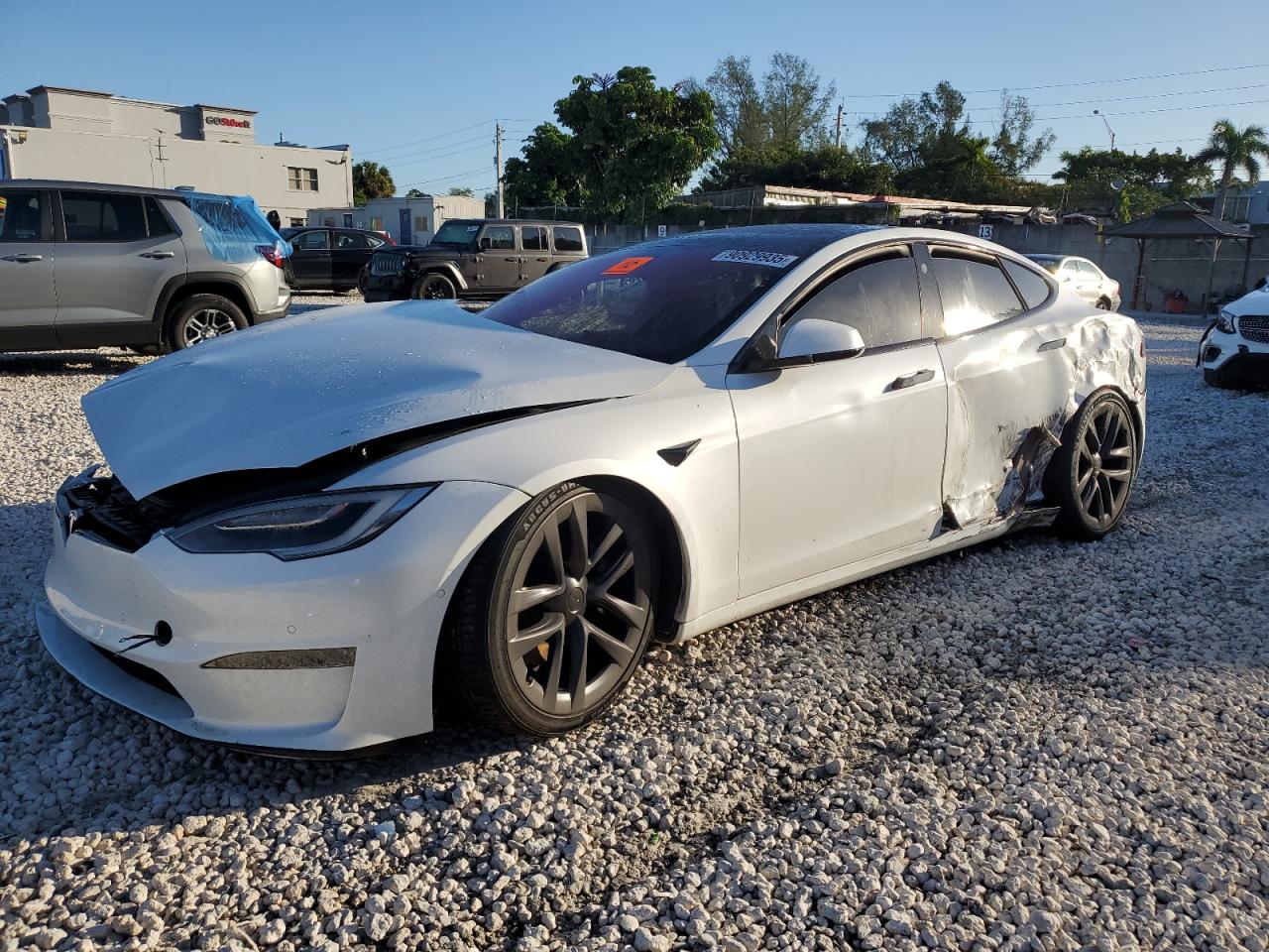 TESLA MODEL S