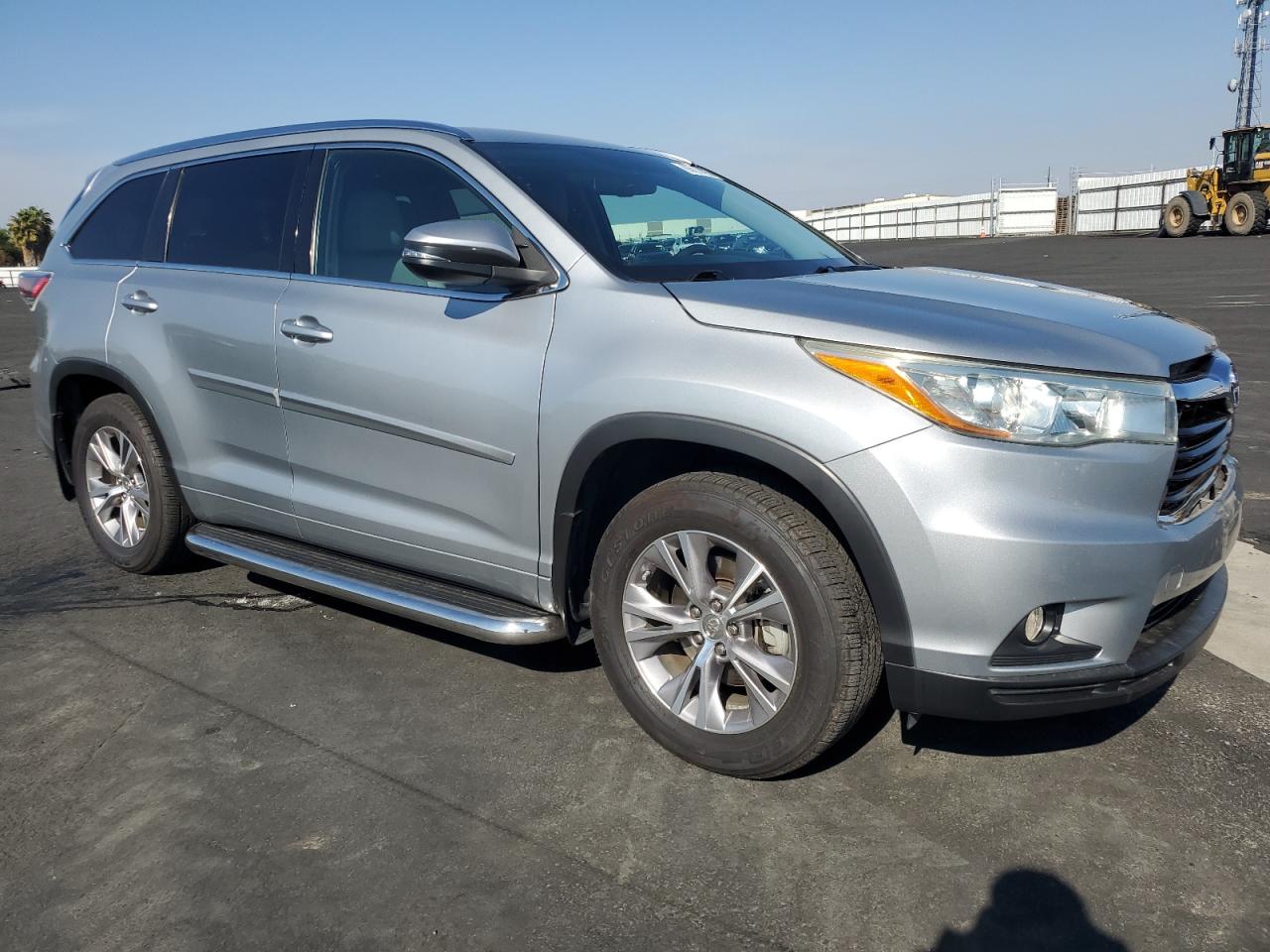 TOYOTA HIGHLANDER XLE