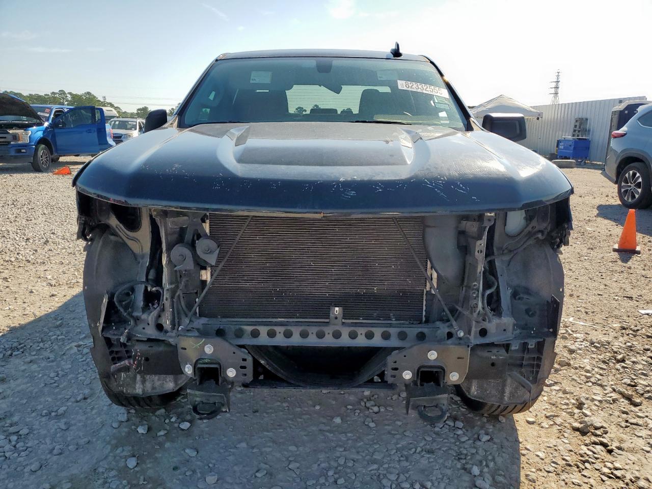 CHEVROLET SILVERADO C1500 CUSTOM