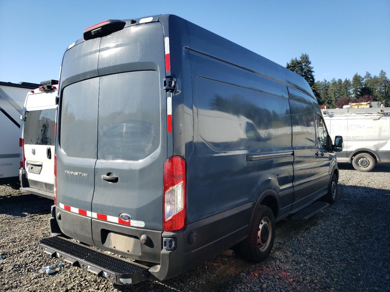 Lot #3304549464 2020 FORD TRANSIT T-