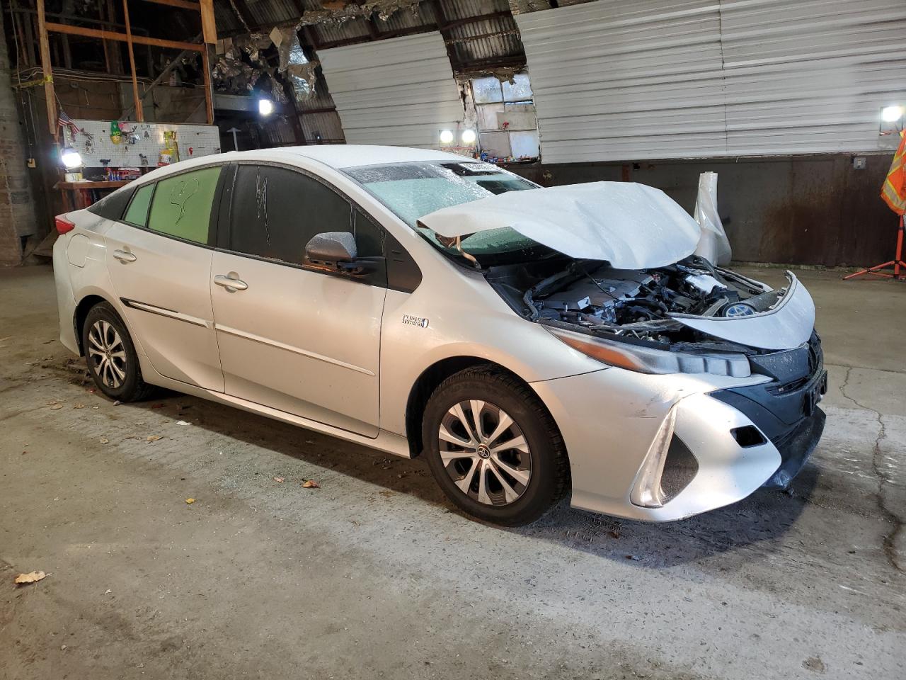 TOYOTA PRIUS PRIME LE