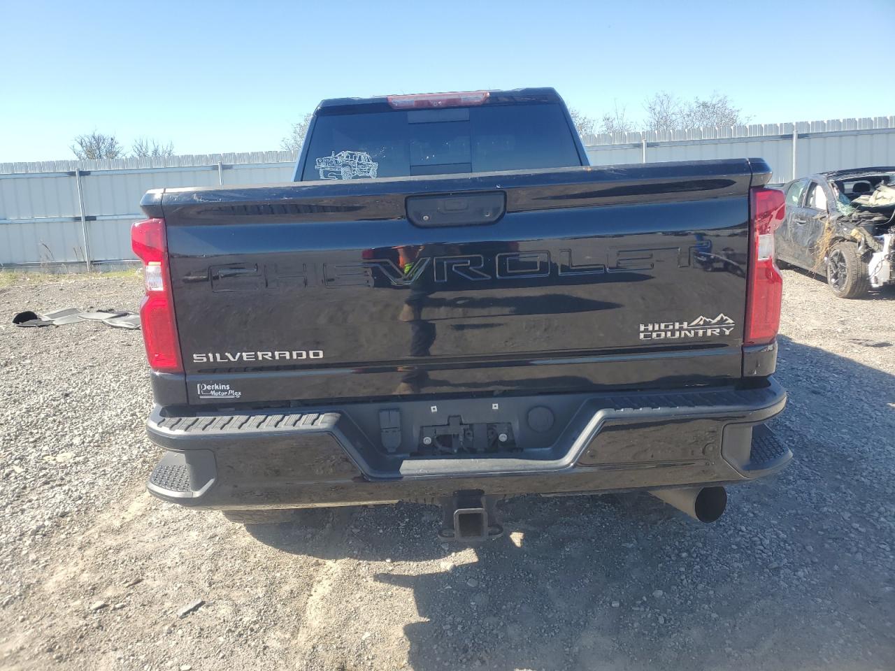 CHEVROLET SILVERADO K2500 HIGH COUNTRY