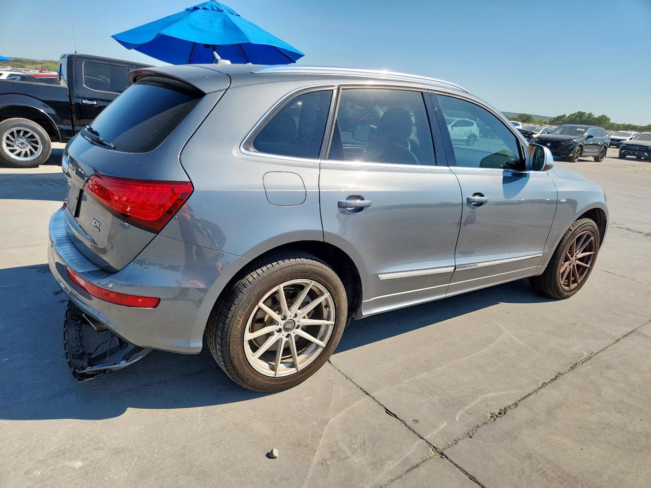 AUDI Q5 PREMIUM PLUS