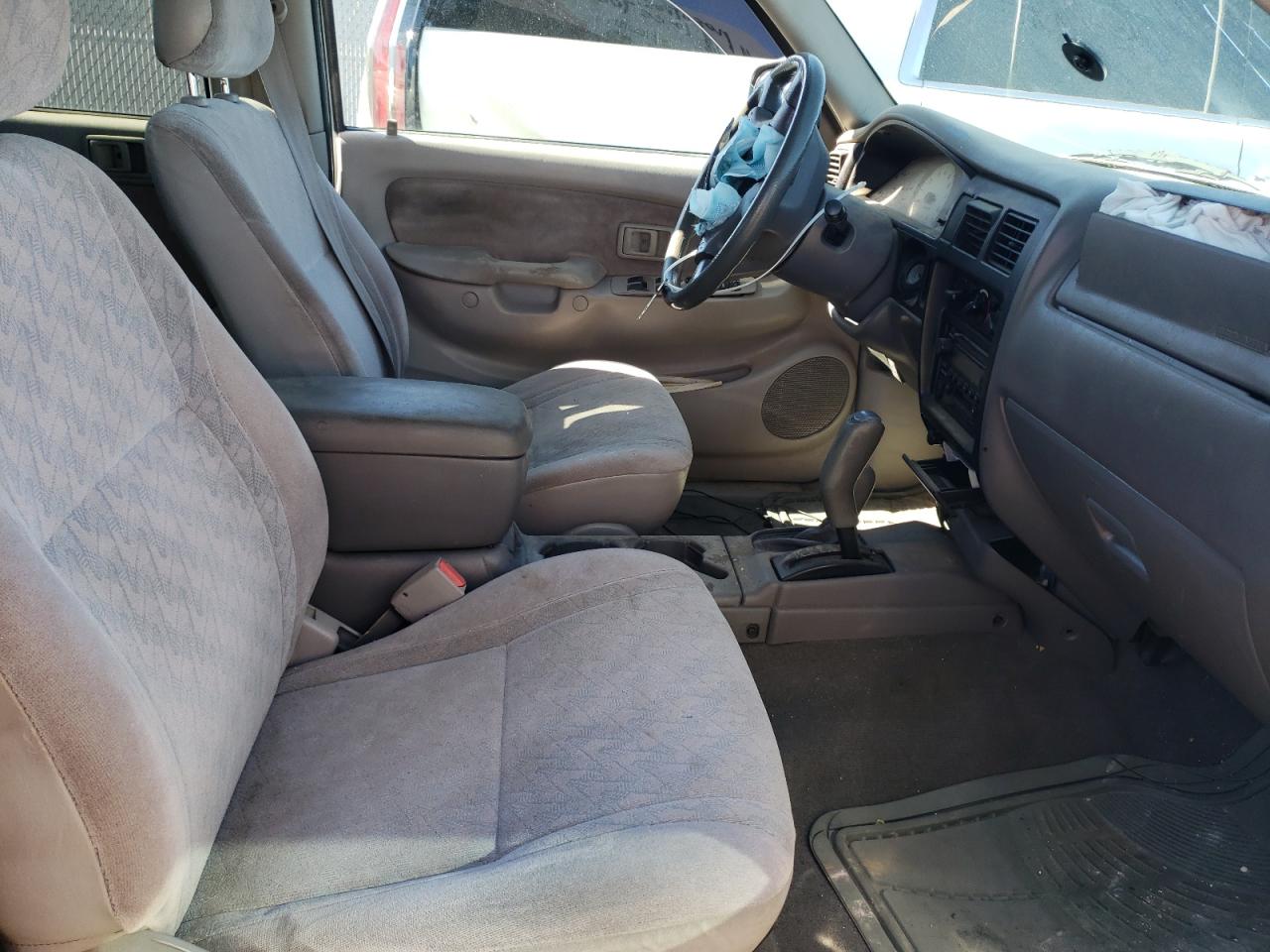 Lot #3305639724 2001 TOYOTA TACOMA DOU