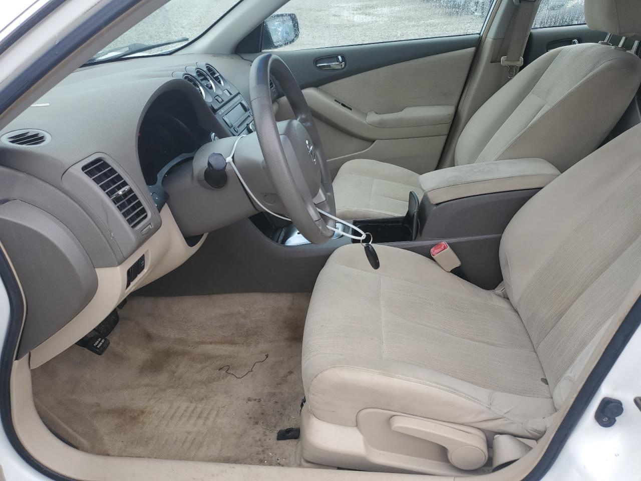 NISSAN ALTIMA BASE