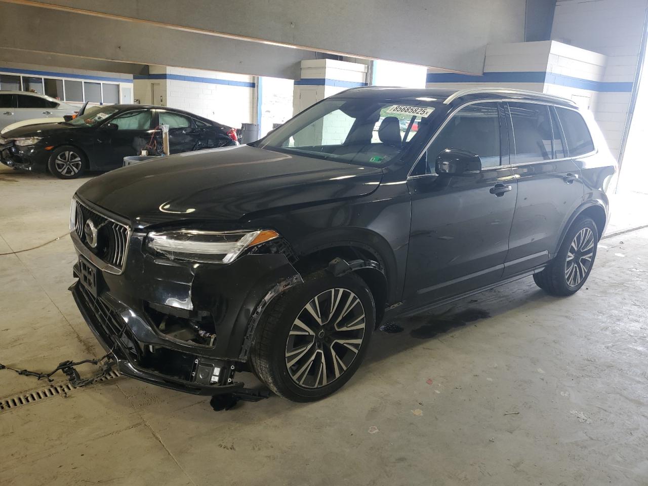 VOLVO XC90 T5 MOMENTUM