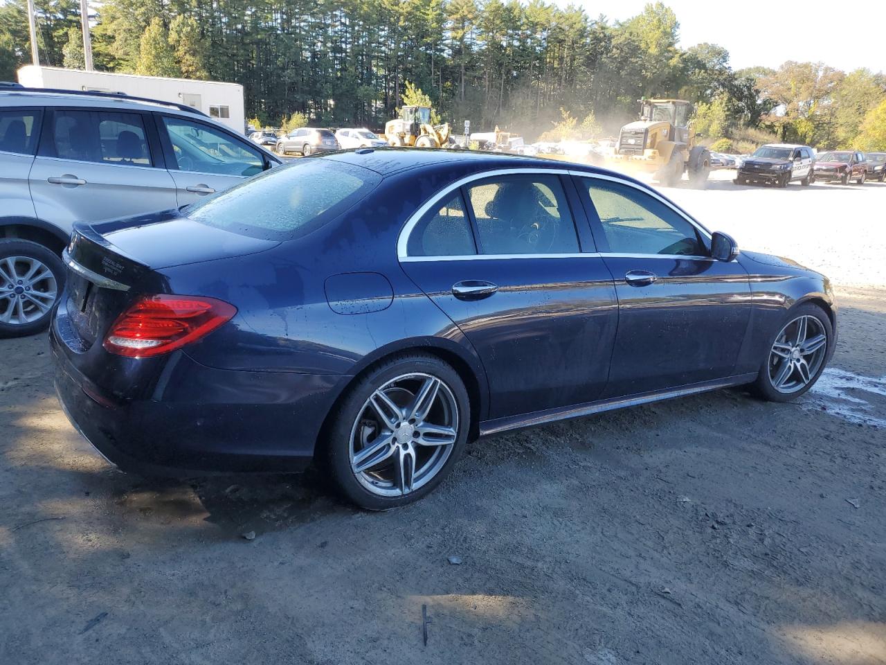 MERCEDES-BENZ E-CLASS 300