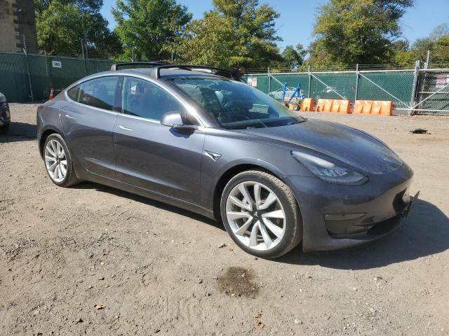 2018 TESLA MODEL 3 - 5YJ3E1EB8JF132618