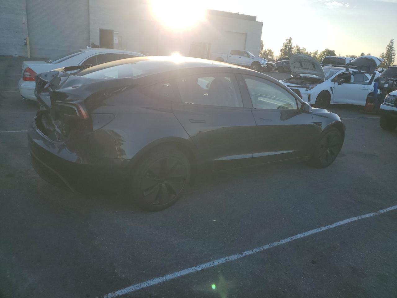 Lot #3311839193 2025 TESLA MODEL 3