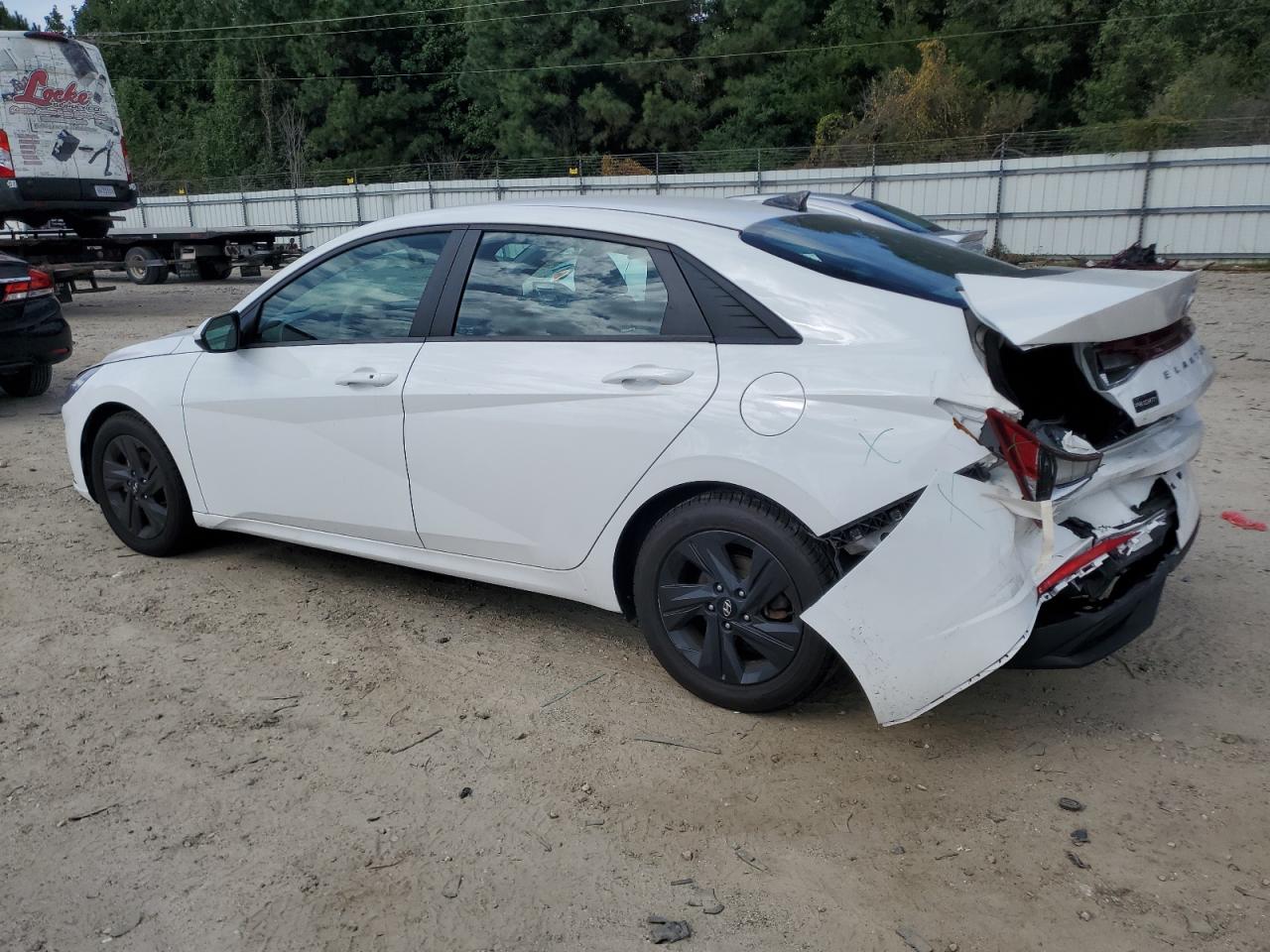 Lot #3301834330 2023 HYUNDAI ELANTRA SE