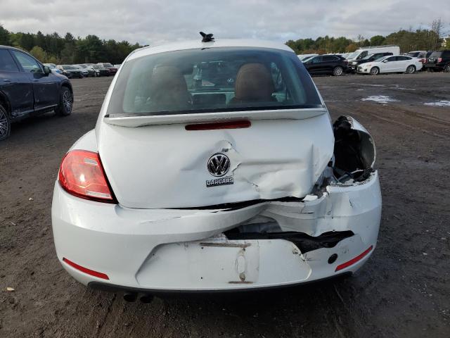 2015 VOLKSWAGEN BEETLE 1.8 3VWF17AT7FM653338