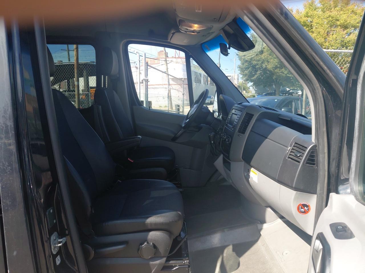 MERCEDES-BENZ SPRINTER 2500