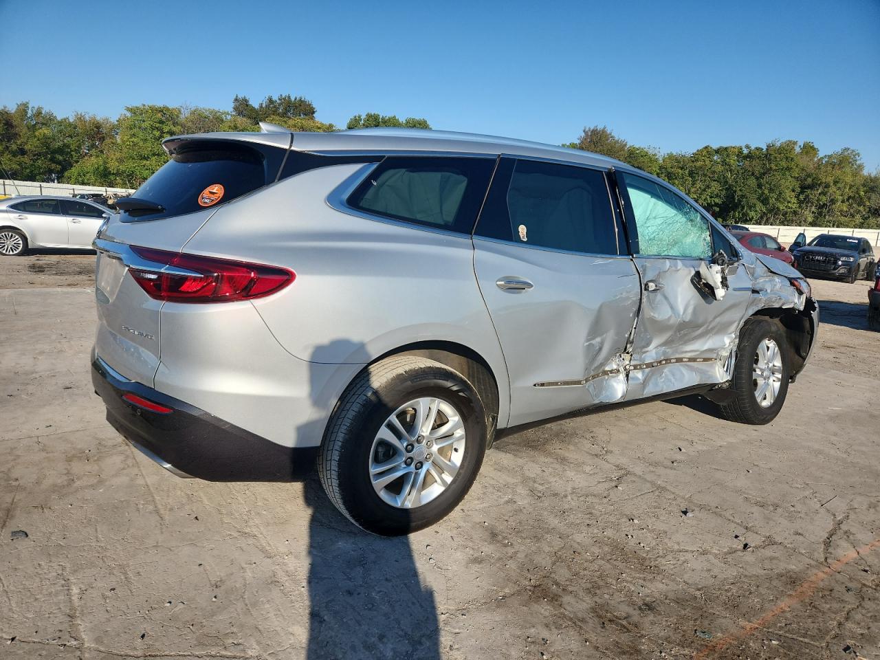 BUICK ENCLAVE ESSENCE