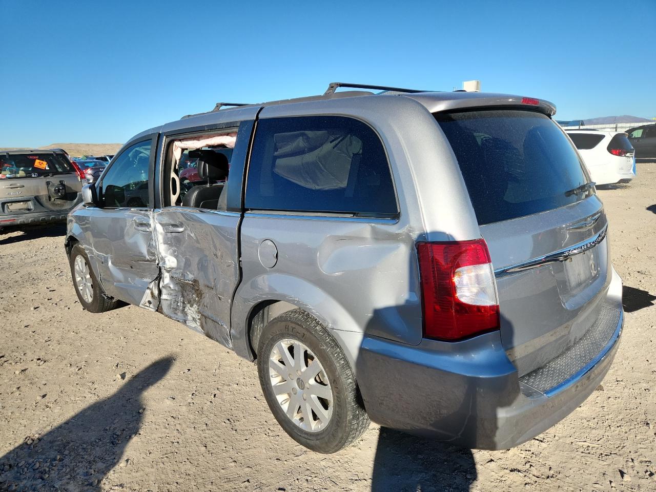 CHRYSLER TOWN & COUNTRY TOURING