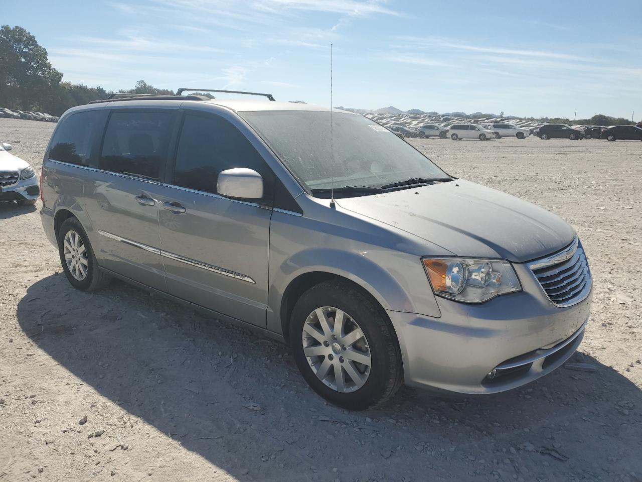 CHRYSLER TOWN & COUNTRY TOURING