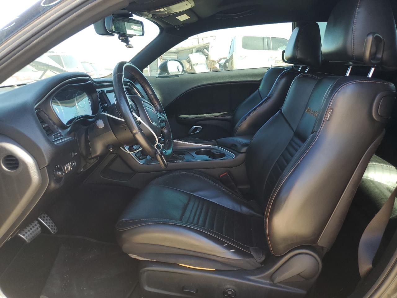 DODGE CHALLENGER SXT PLUS