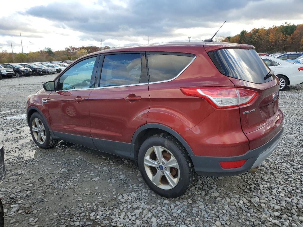 FORD ESCAPE SE