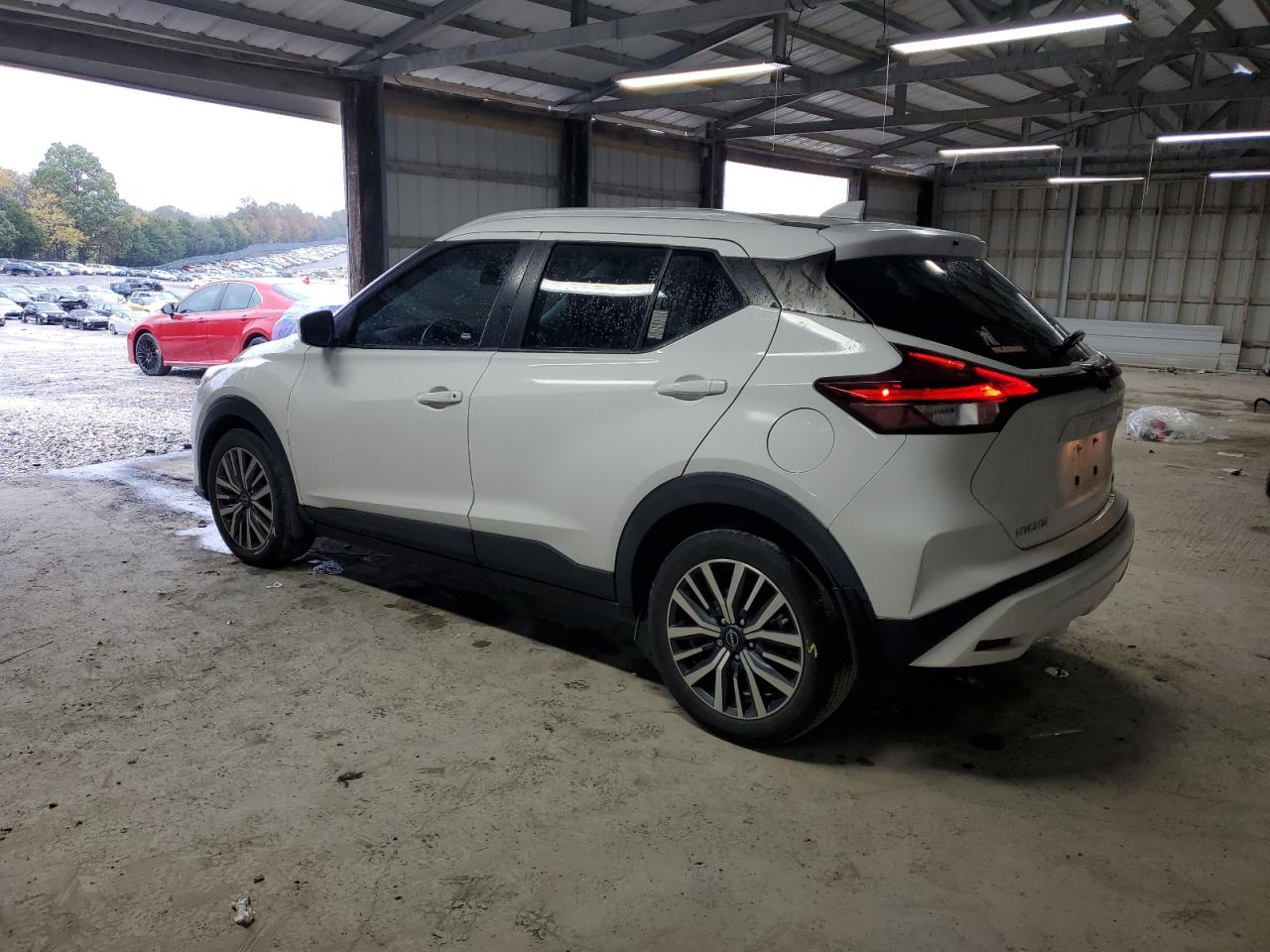NISSAN KICKS SV