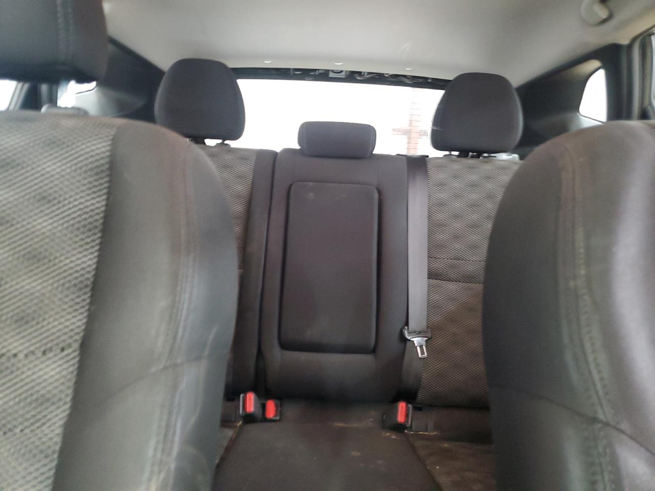 NISSAN ROGUE SPORT S