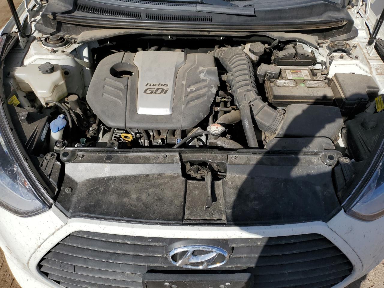 HYUNDAI VELOSTER TURBO