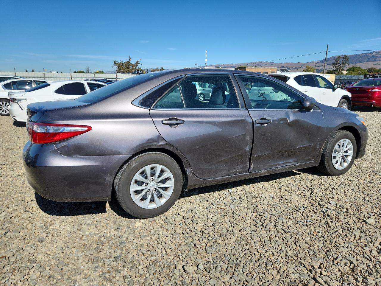 TOYOTA CAMRY LE