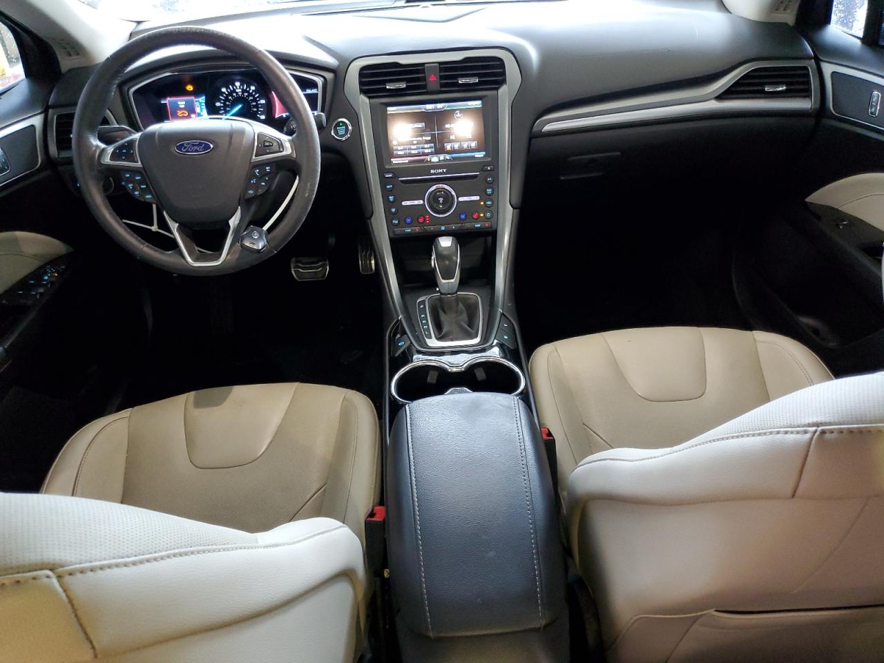 FORD FUSION TITANIUM PHEV