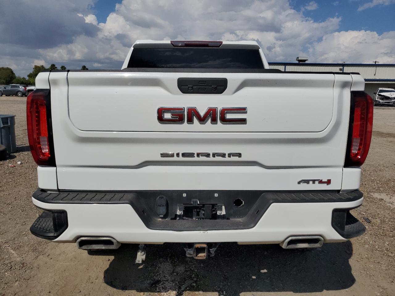 GMC SIERRA K1500 AT4