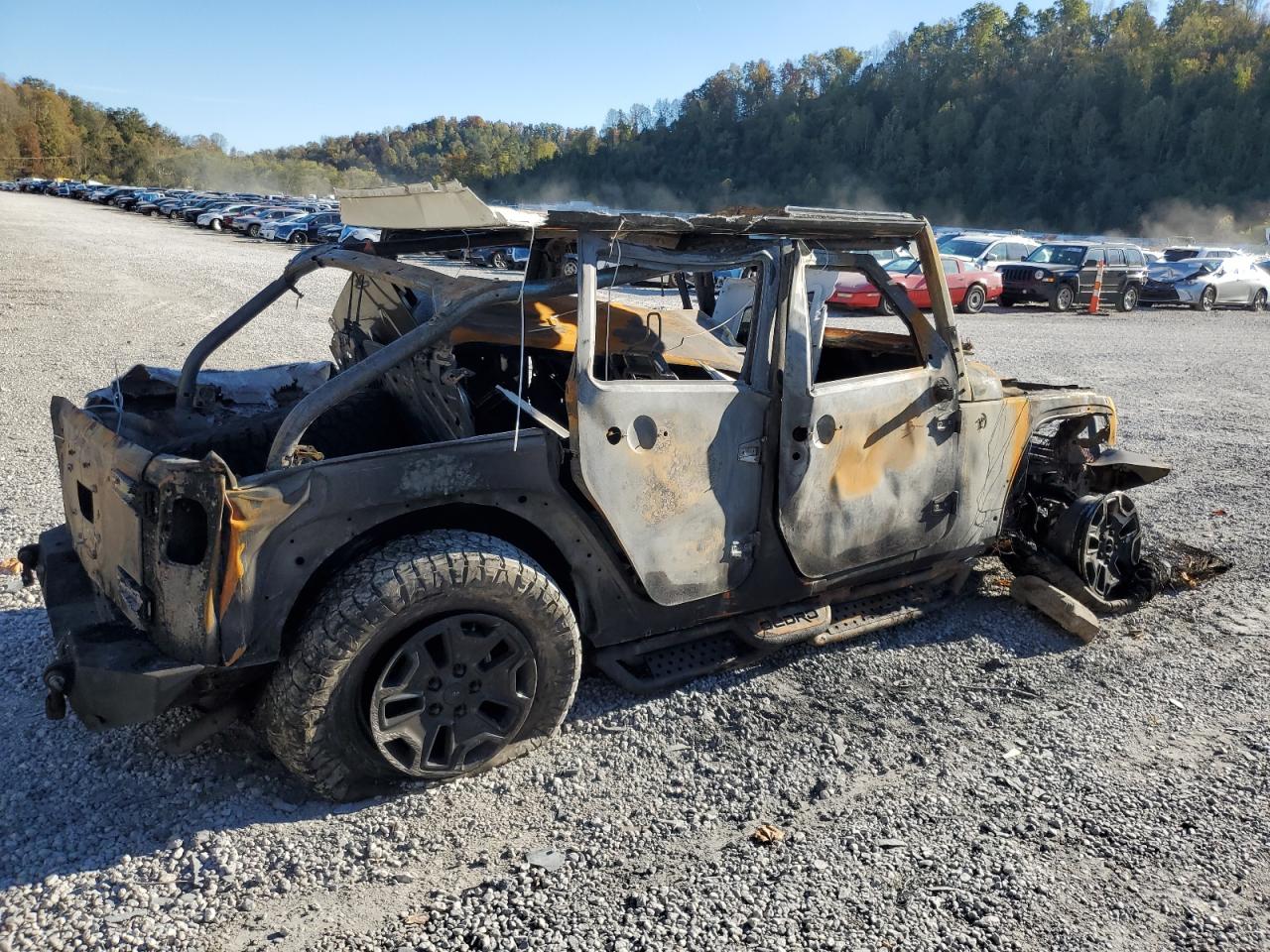 JEEP WRANGLER SAHARA